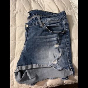 Torrid distressed jean shorty shorts